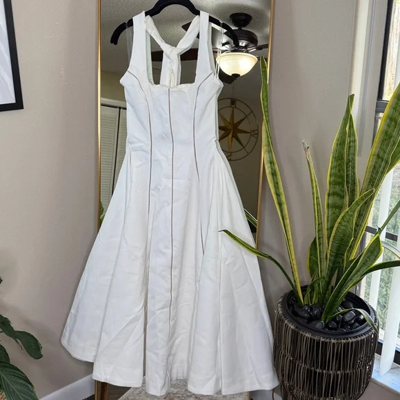 HOUSE OF CB 'Loulou' Ivory Halter Neck Midi Dress NWOT - Picture 6 of 9